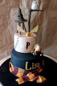 gâteau anniversaire, sans gluten Harry Potter Hermione Granger vif d'or choixpeau