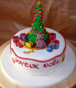 gâteau Noël, sans gluten sapin et cadeaux