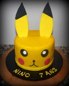 gateau anniversaire, sans gluten, tête Pikachu