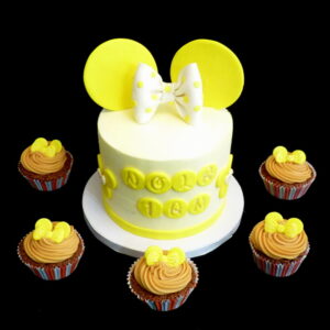 gateau anniversaire Minnie jaune et cupcakes sans gluten