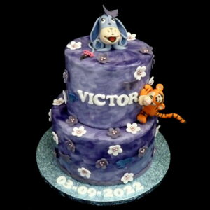 Gâteau de baptême violet Bourriquet et Tigrou